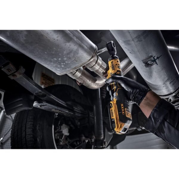 DEWALT 20V MAX Cordless Ratchet Review High Torque Brushless Power Tool