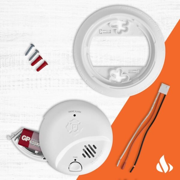 First Alert SMI100-AC Smoke Alarm Review Precision Detection and Battery Backup Insights
