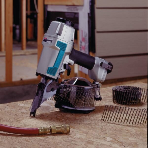 Makita AN611 Siding Coil Nailer Review Tool-less Depth Adjustment and Versatile Firing Modes