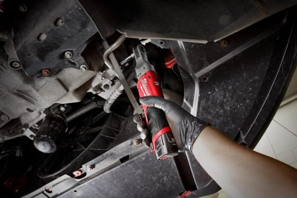 Milwaukee M12 Fuel 1/2 Inch Cordless Ratchet Wrench Review and Performance Analysis